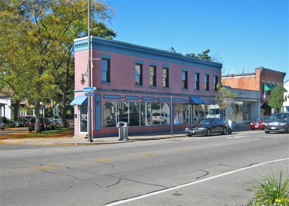 Monroe Ave Corner Glass Storefront: 181 Monroe Ave, Rochester, NY 14607